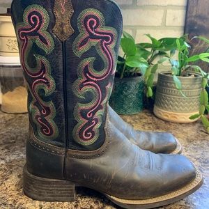 Woman’s Ariat Boots